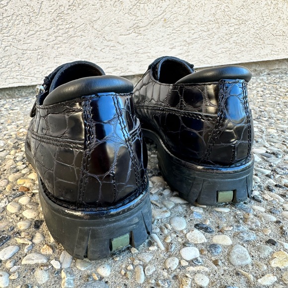Donald J Pliner black crocodile embossed leather zip loafers shoes - Picture 6 of 10